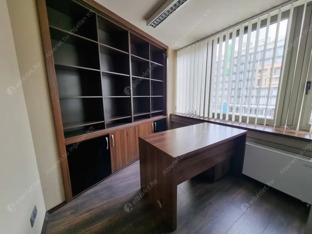 Kiadó albérlet 1340000 Ft/hó áron: Budapest, IX. kerület  Boráros tér. Mérete: 168 nm, 3 szobás | Alberlet.hu - 6540426