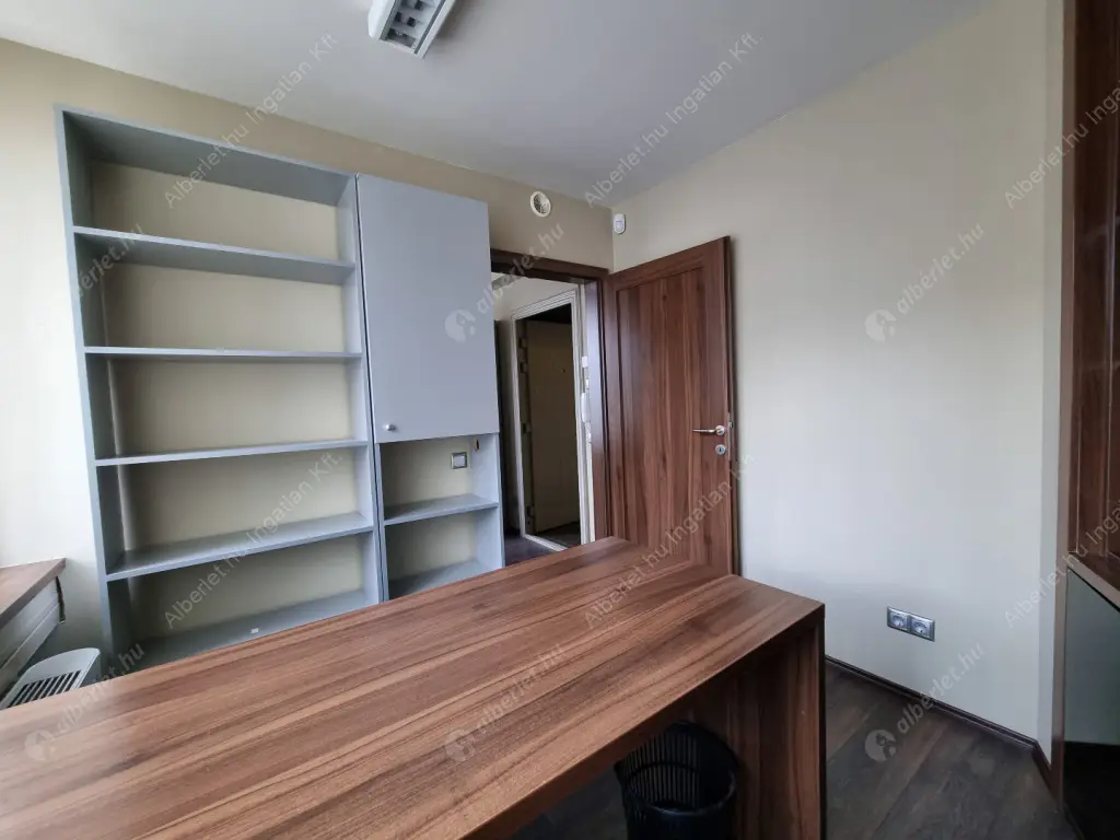 Kiadó albérlet 1340000 Ft/hó áron: Budapest, IX. kerület  Boráros tér. Mérete: 168 nm, 3 szobás | Alberlet.hu - 6540430