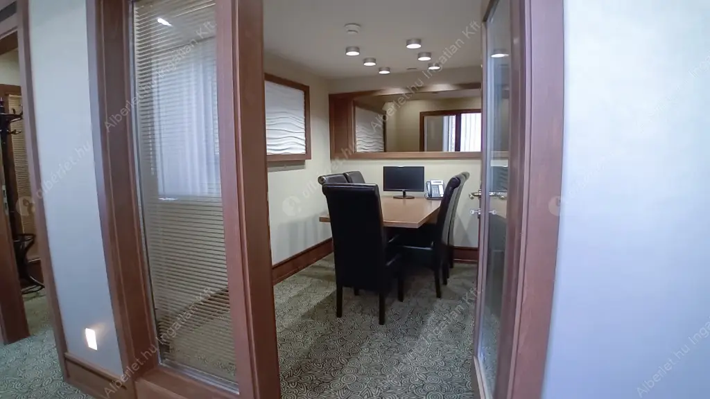 Kiadó albérlet 1340000 Ft/hó áron: Budapest, IX. kerület  Boráros tér. Mérete: 168 nm, 3 szobás | Alberlet.hu - 6540434