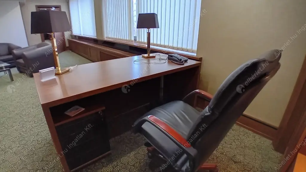 Kiadó albérlet 1340000 Ft/hó áron: Budapest, IX. kerület  Boráros tér. Mérete: 168 nm, 3 szobás | Alberlet.hu - 6540442