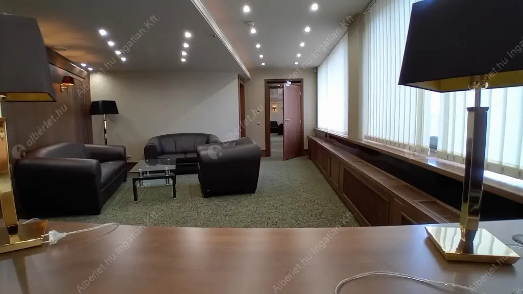 Kiadó albérlet 1340000 Ft/hó áron: Budapest, IX. kerület  Boráros tér. Mérete: 168 nm, 3 szobás | Alberlet.hu - 6540443