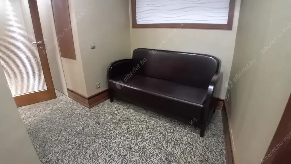 Kiadó albérlet 1340000 Ft/hó áron: Budapest, IX. kerület  Boráros tér. Mérete: 168 nm, 3 szobás | Alberlet.hu - 6540446