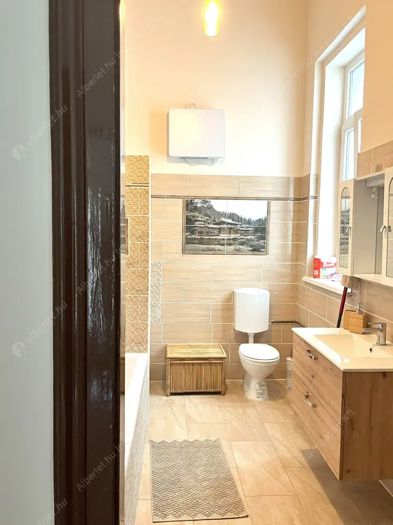 Kiadó albérlet 390000 Ft/hó áron: Budapest, IX. kerület  Boráros tér. Mérete: 90 nm, 3 szobás | Alberlet.hu - 6525034