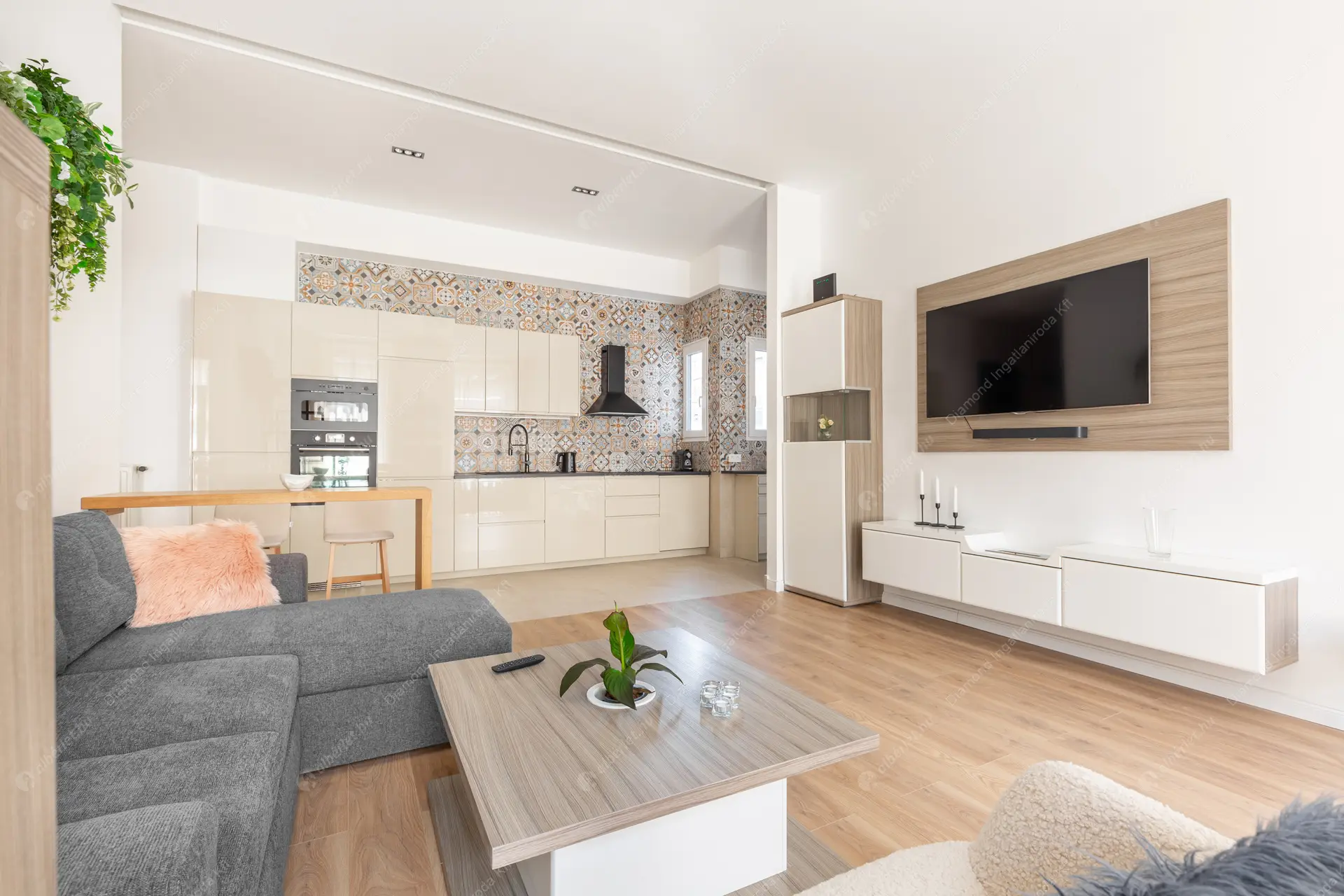 Kiadó albérlet 650000 Ft/hó áron: Budapest, IX. kerület  Csarnok tér. Mérete: 90 nm, 3 szobás | Alberlet.hu - 6000205