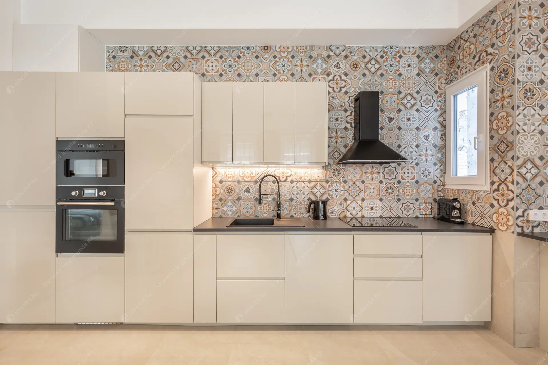 Kiadó albérlet 650000 Ft/hó áron: Budapest, IX. kerület  Csarnok tér. Mérete: 90 nm, 3 szobás | Alberlet.hu - 6000207