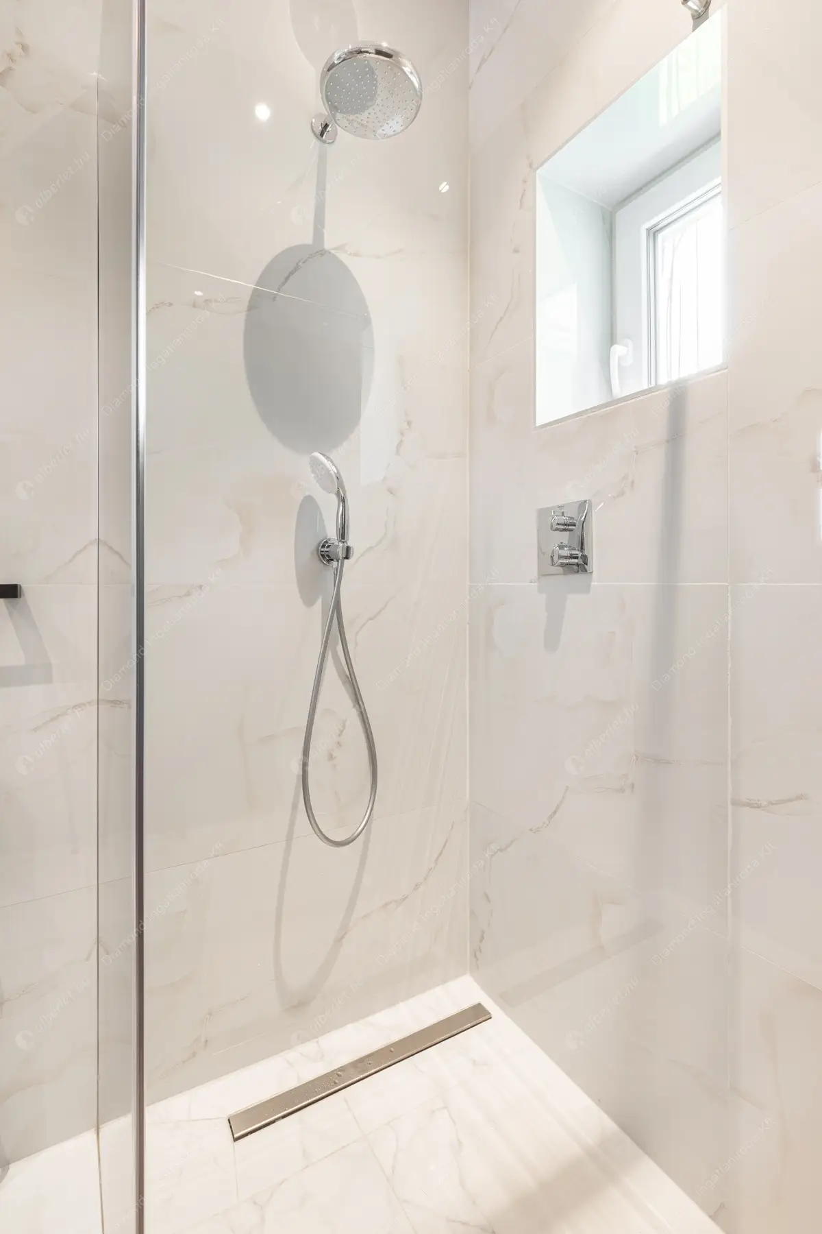 Kiadó albérlet 650000 Ft/hó áron: Budapest, IX. kerület  Csarnok tér. Mérete: 90 nm, 3 szobás | Alberlet.hu - 6000217