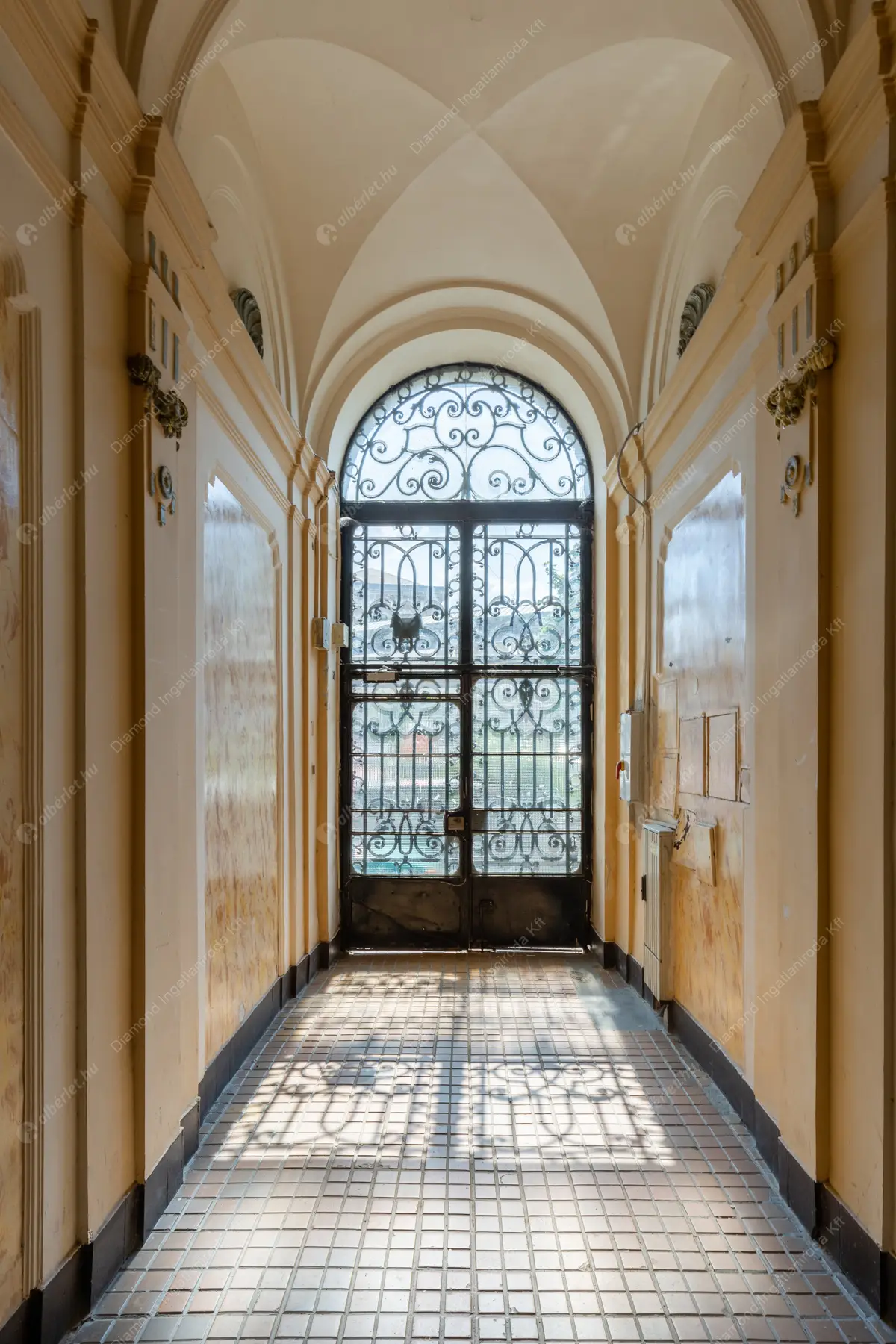 Kiadó albérlet 650000 Ft/hó áron: Budapest, IX. kerület  Csarnok tér. Mérete: 90 nm, 3 szobás | Alberlet.hu - 6000218