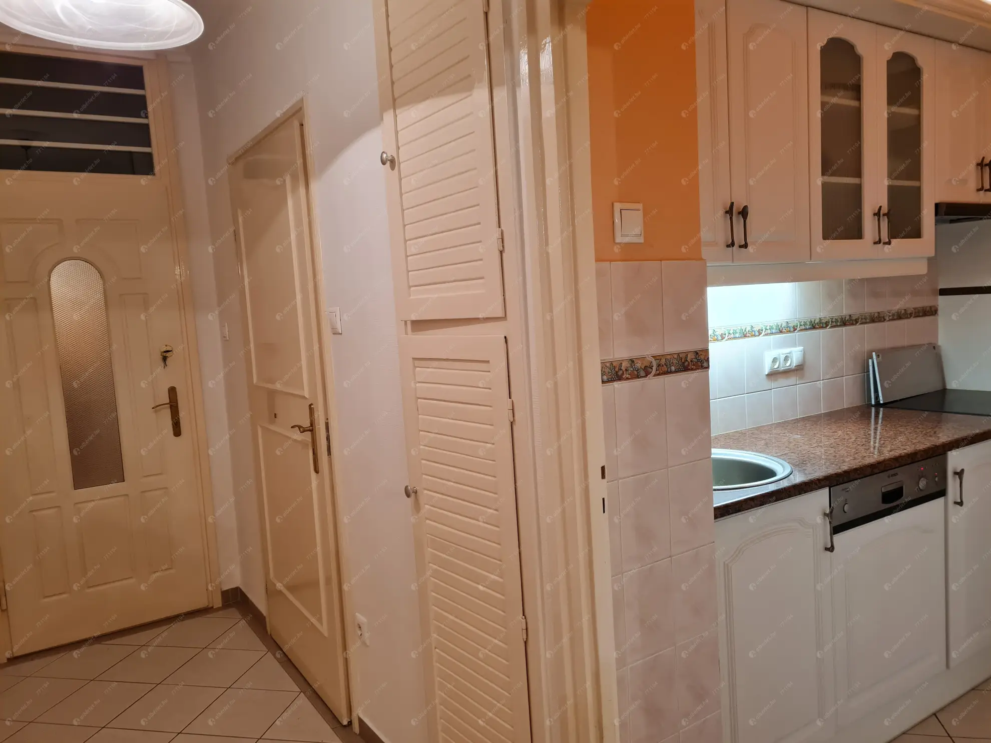 Kiadó albérlet 230000 Ft/hó áron: Budapest, IX. kerület  Csengettyű utca. Mérete: 45 nm, 2 szobás | Alberlet.hu - 6586363