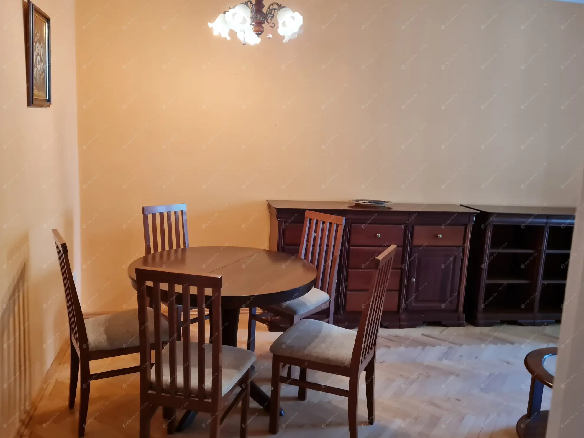 Kiadó albérlet 230000 Ft/hó áron: Budapest, IX. kerület  Csengettyű utca. Mérete: 45 nm, 2 szobás | Alberlet.hu - 6586366