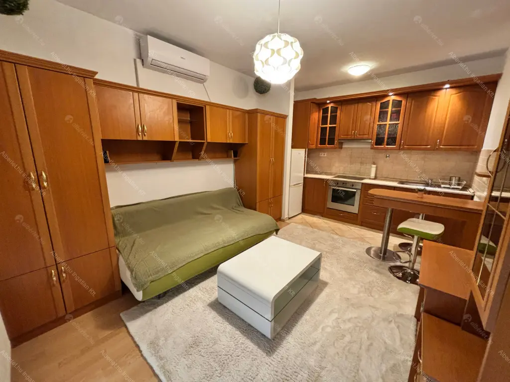 Kiadó albérlet 230000 Ft/hó áron: Budapest, IX. kerület  Dandár utca. Mérete: 33 nm, 1 szobás | Alberlet.hu - 6669576