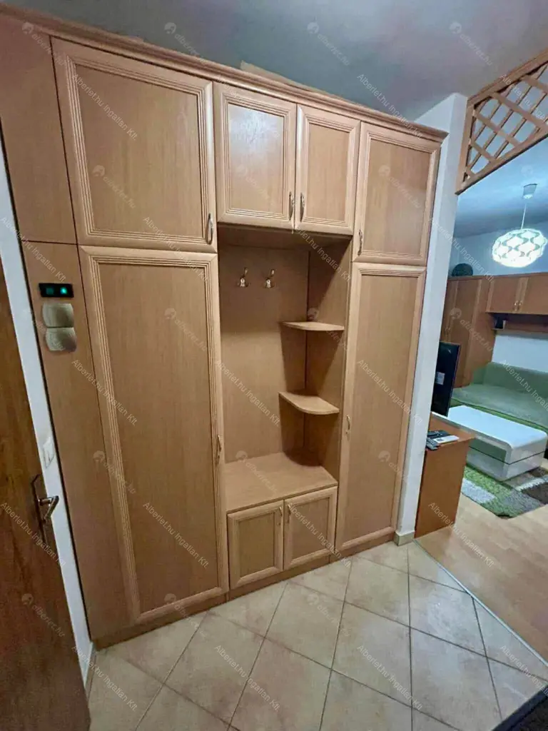 Kiadó albérlet 230000 Ft/hó áron: Budapest, IX. kerület  Dandár utca. Mérete: 33 nm, 1 szobás | Alberlet.hu - 6669591