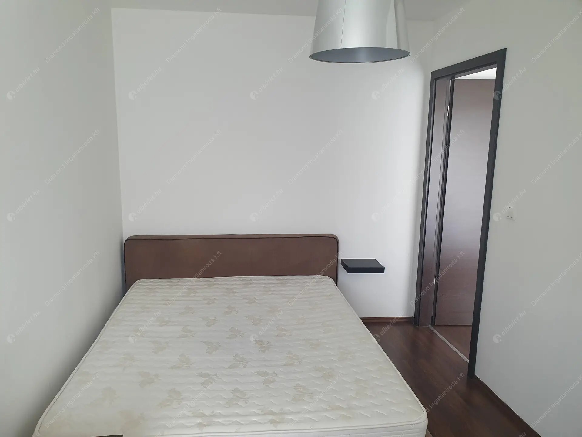 Kiadó albérlet 300000 Ft/hó áron: Budapest, IX. kerület  Dandár utca. Mérete: 43 nm, 2 szobás | Alberlet.hu - 6543162