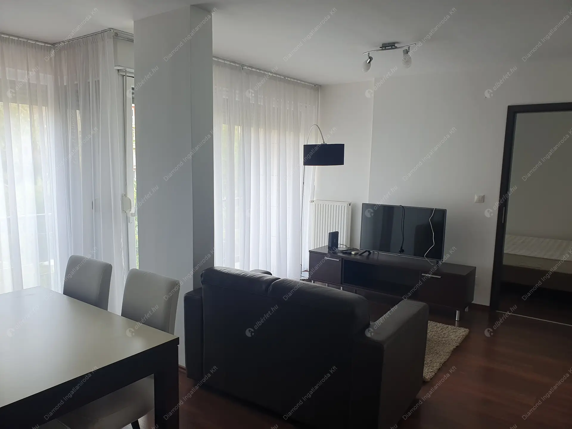 Kiadó albérlet 300000 Ft/hó áron: Budapest, IX. kerület  Dandár utca. Mérete: 43 nm, 2 szobás | Alberlet.hu - 6543163