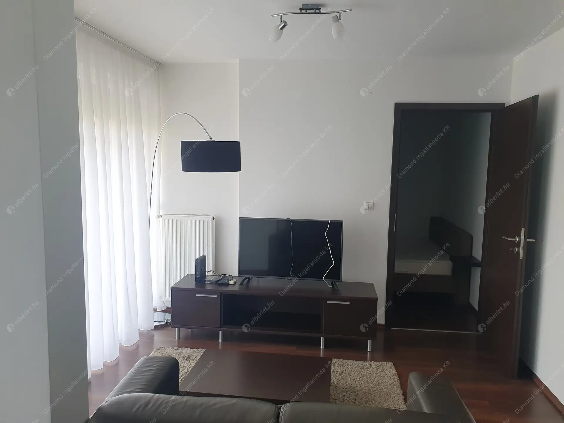 Kiadó albérlet 300000 Ft/hó áron: Budapest, IX. kerület  Dandár utca. Mérete: 43 nm, 2 szobás | Alberlet.hu - 6543164