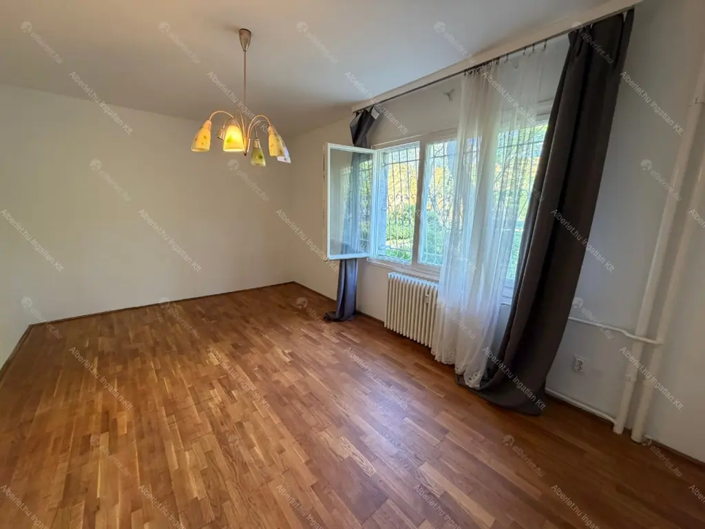 Kiadó albérlet 200000 Ft/hó áron: Budapest, IX. kerület  Dési Huber utca. Mérete: 50 nm, 2 szobás | Alberlet.hu - 6703600