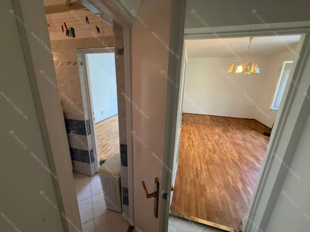 Kiadó albérlet 200000 Ft/hó áron: Budapest, IX. kerület  Dési Huber utca. Mérete: 50 nm, 2 szobás | Alberlet.hu - 6703606