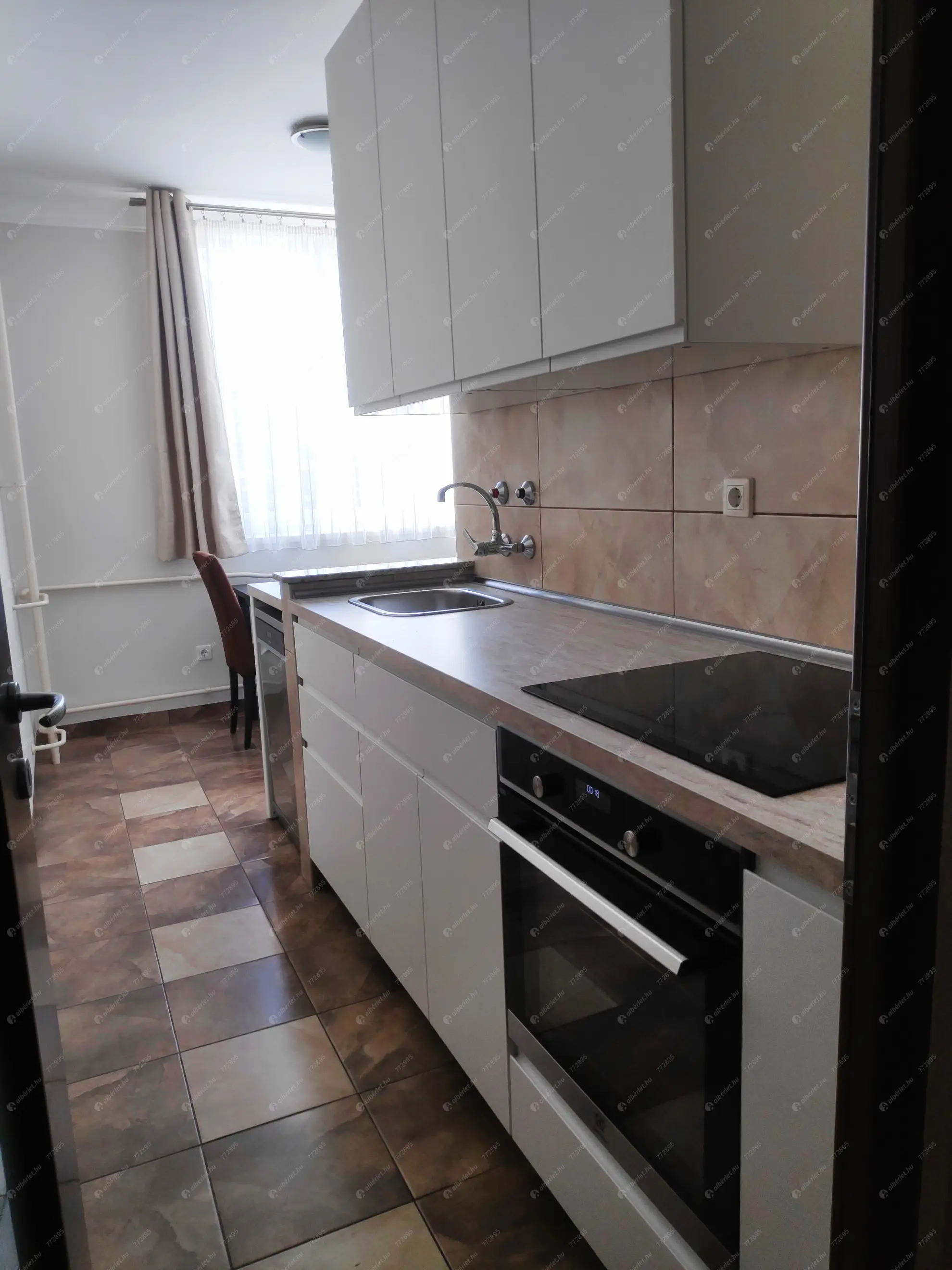 Kiadó albérlet 200000 Ft/hó áron: Budapest, IX. kerület  Epreserdő utca. Mérete: 39 nm, 1 szobás | Alberlet.hu - 6621212