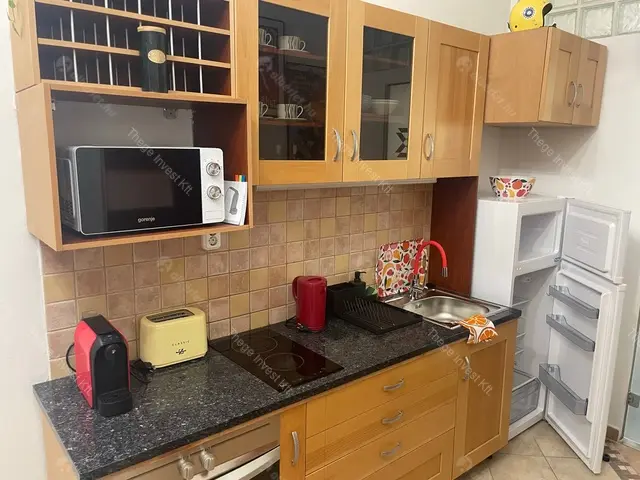 Kiadó albérlet 260000 Ft/hó áron: Budapest, IX. kerület  Erkel utca. Mérete: 34 nm, 1 szobás | Alberlet.hu - 6657633