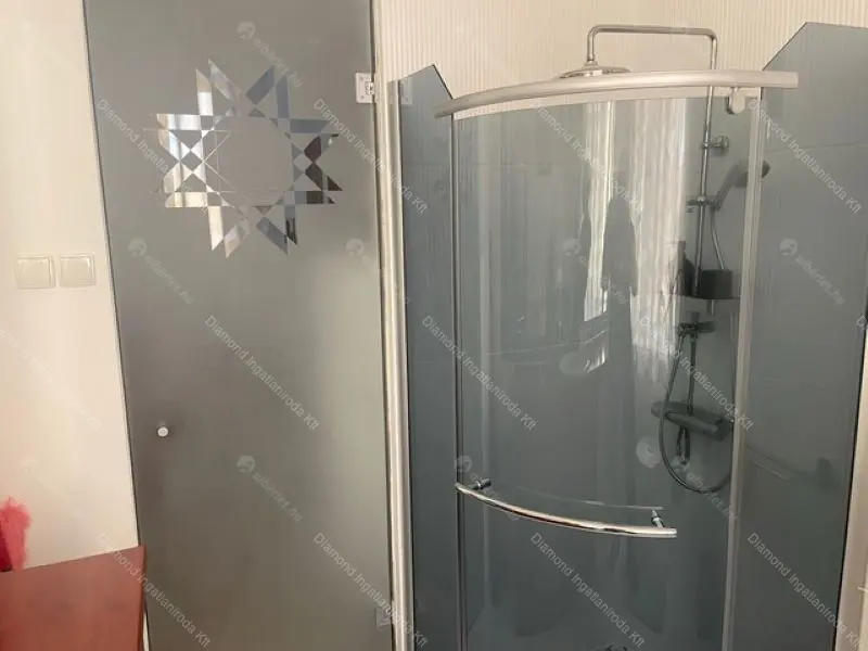 Kiadó albérlet 260000 Ft/hó áron: Budapest, IX. kerület  Erkel utca. Mérete: 34 nm, 1 szobás | Alberlet.hu - 6659414