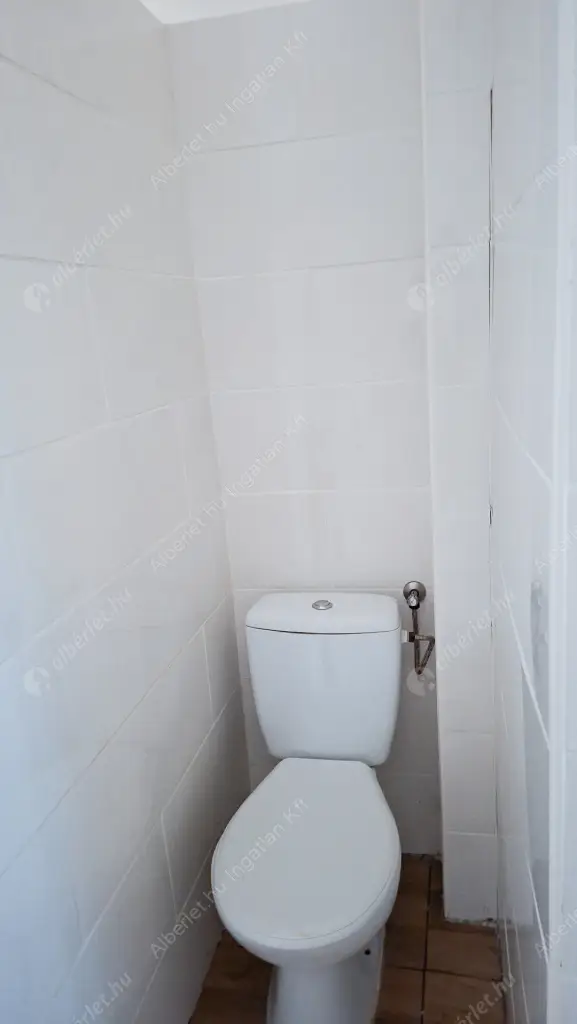 Kiadó albérlet 200000 Ft/hó áron: Budapest, IX. kerület  Ernő utca. Mérete: 30 nm, 1 szobás | Alberlet.hu - 6629548