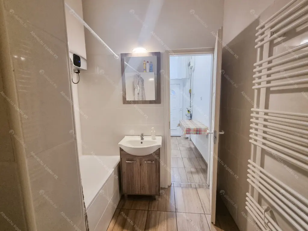 Kiadó albérlet 200000 Ft/hó áron: Budapest, IX. kerület  Ernő utca. Mérete: 30 nm, 1 szobás | Alberlet.hu - 6645027