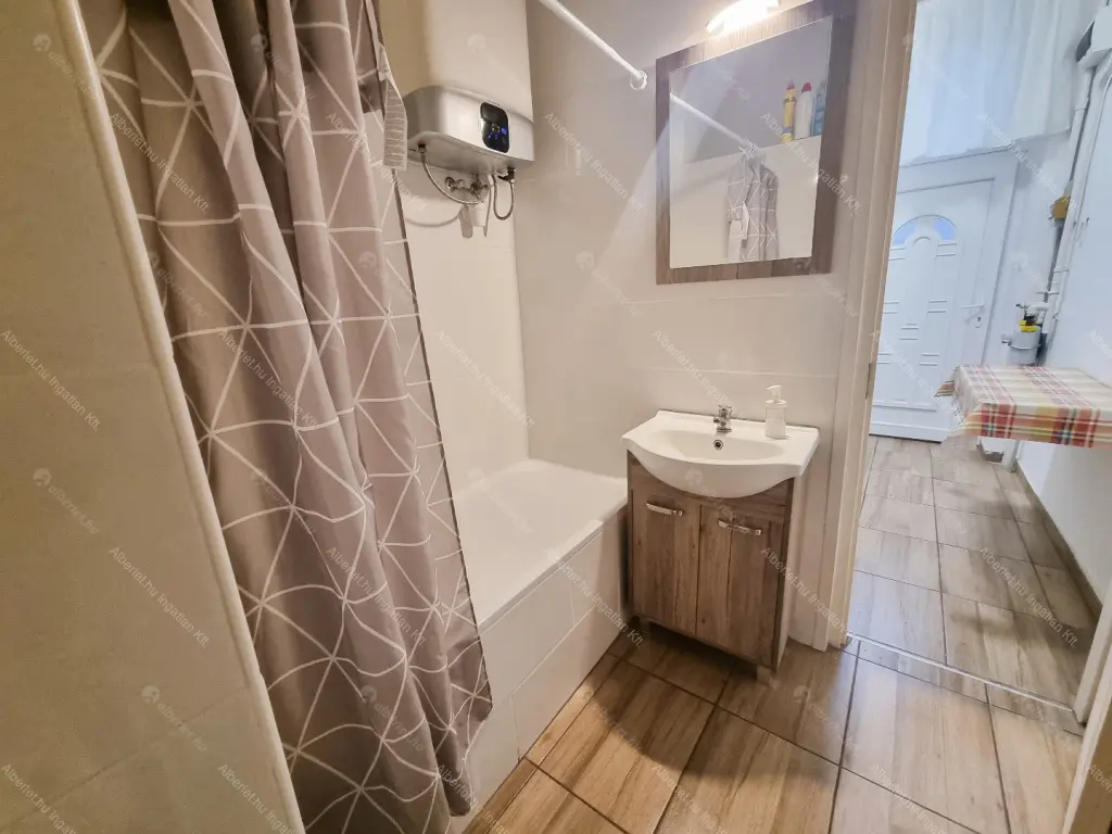 Kiadó albérlet 200000 Ft/hó áron: Budapest, IX. kerület  Ernő utca. Mérete: 30 nm, 1 szobás | Alberlet.hu - 6645028