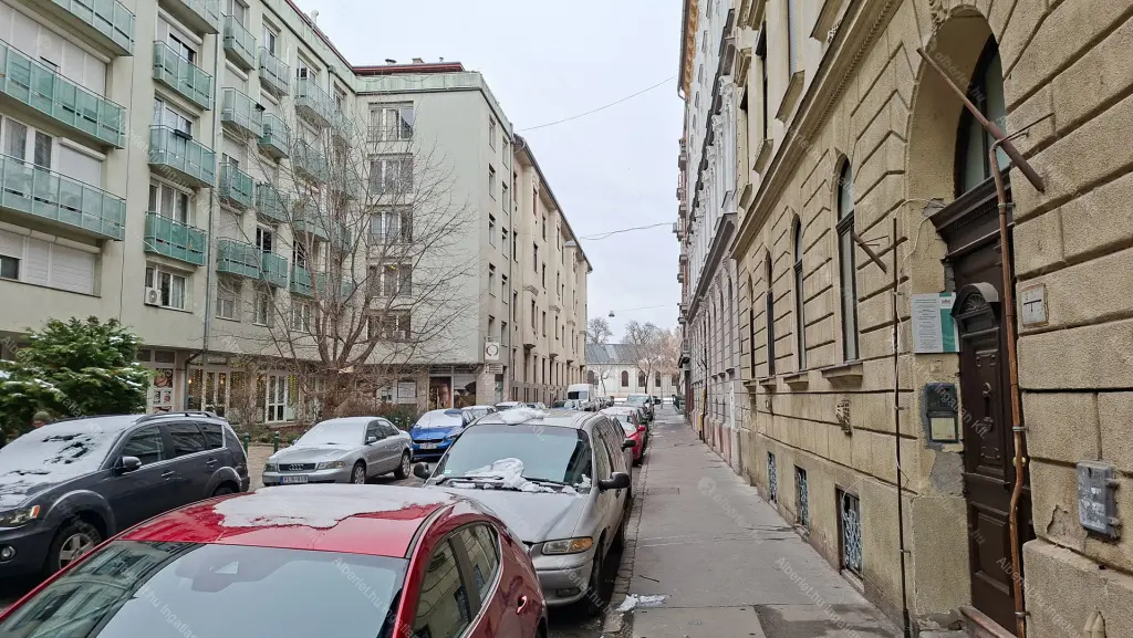 Kiadó albérlet 200000 Ft/hó áron: Budapest, IX. kerület  Ernő utca. Mérete: 30 nm, 1 szobás | Alberlet.hu - 6645036