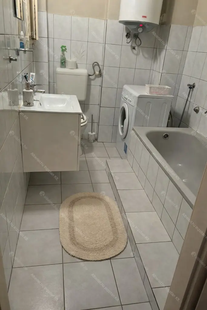 Kiadó albérlet 190000 Ft/hó áron: Budapest, IX. kerület  Ernő utca. Mérete: 40 nm, 1 szobás | Alberlet.hu - 6654528