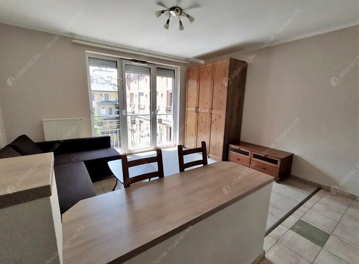 Kiadó albérlet 220000 Ft/hó áron: Budapest, IX. kerület  Ernő utca. Mérete: 42 nm, 1 szobás | Alberlet.hu - 6574185