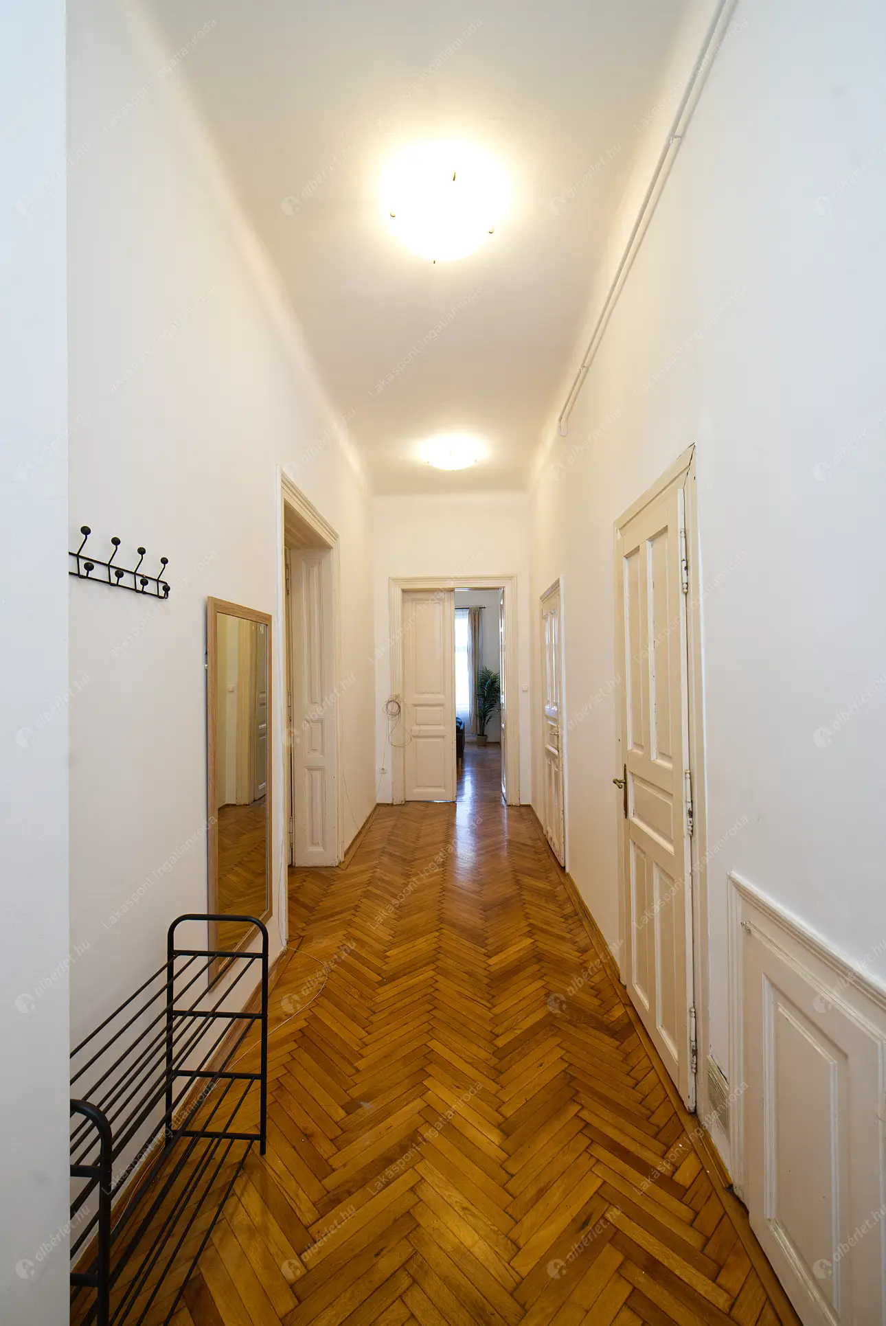 Kiadó albérlet 420000 Ft/hó áron: Budapest, IX. kerület  Ferenc körút. Mérete: 104 nm, 4 szobás | Alberlet.hu - 6613492