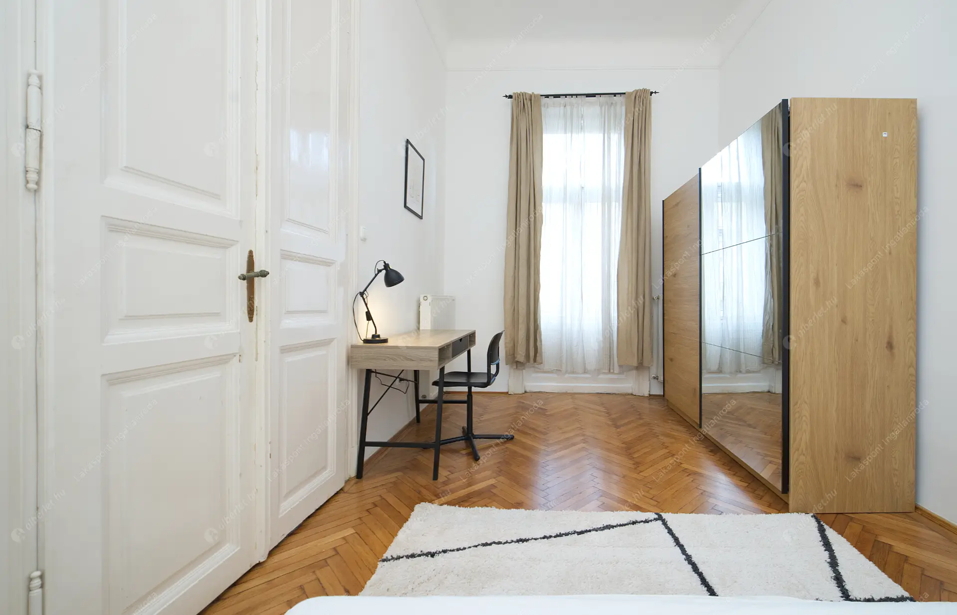 Kiadó albérlet 420000 Ft/hó áron: Budapest, IX. kerület  Ferenc körút. Mérete: 104 nm, 4 szobás | Alberlet.hu - 6613497