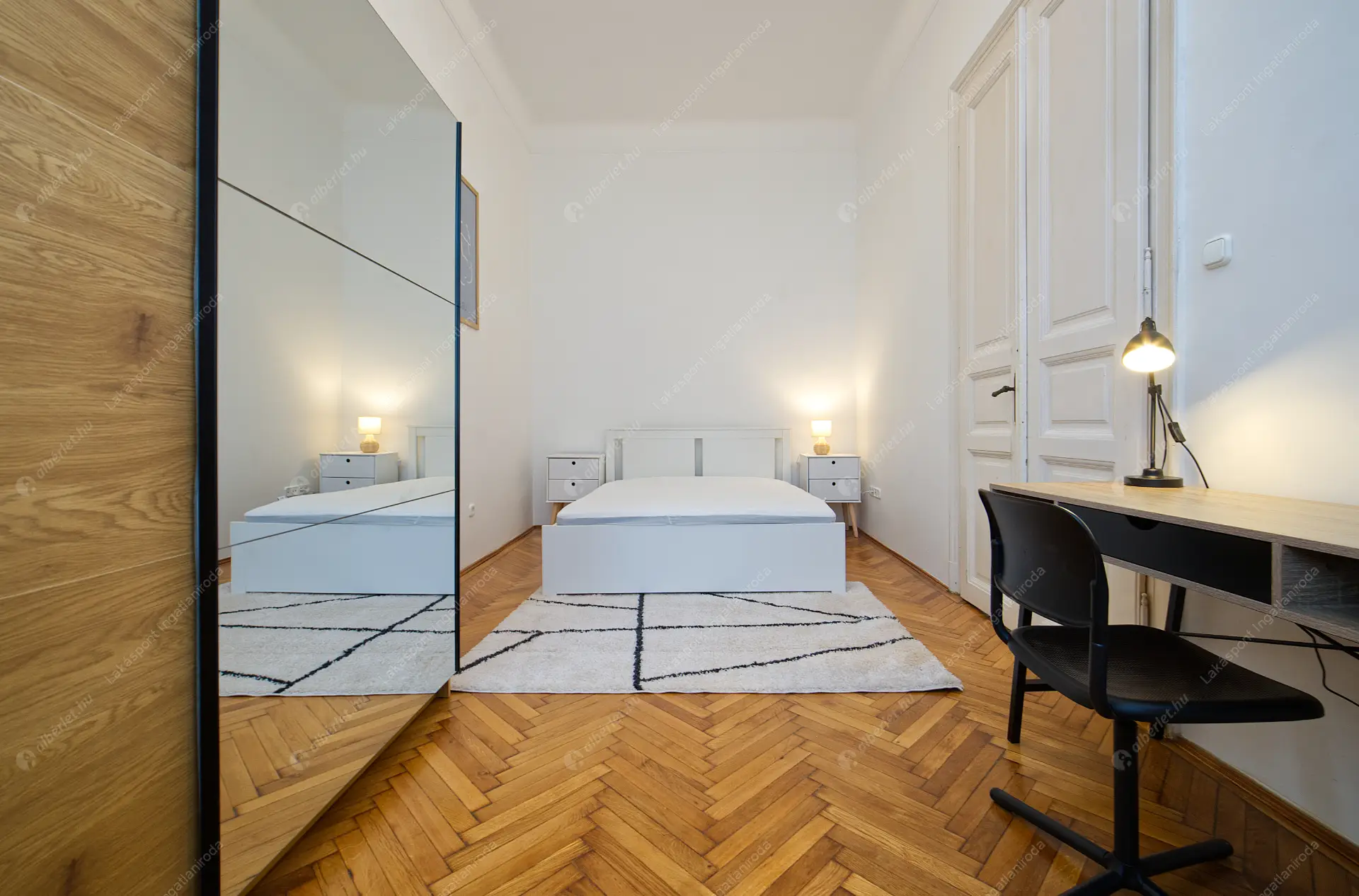 Kiadó albérlet 420000 Ft/hó áron: Budapest, IX. kerület  Ferenc körút. Mérete: 104 nm, 4 szobás | Alberlet.hu - 6613502