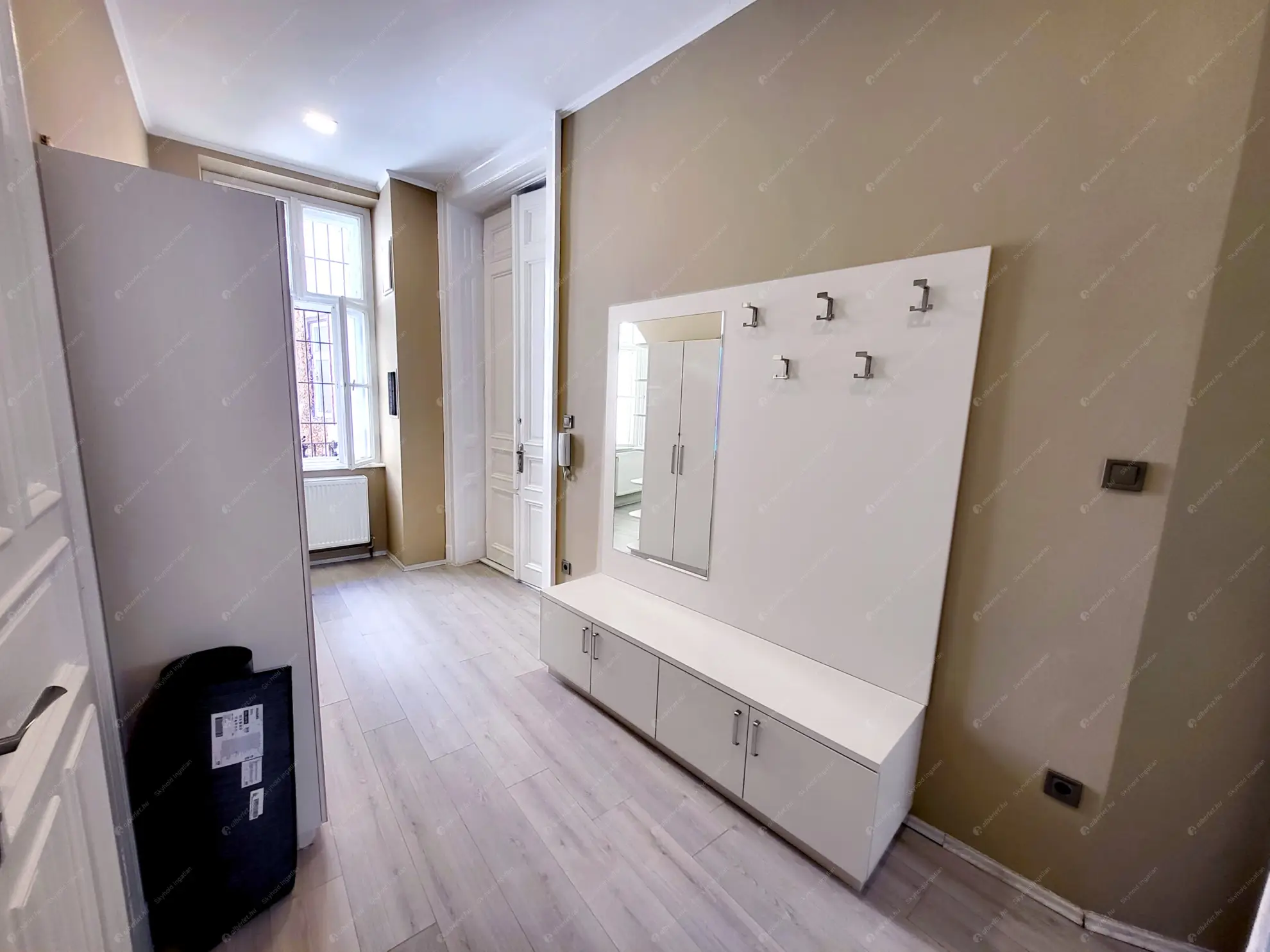 Kiadó albérlet 458000 Ft/hó áron: Budapest, IX. kerület  Ferenc körút. Mérete: 106 nm, 3 szobás | Alberlet.hu - 6560692