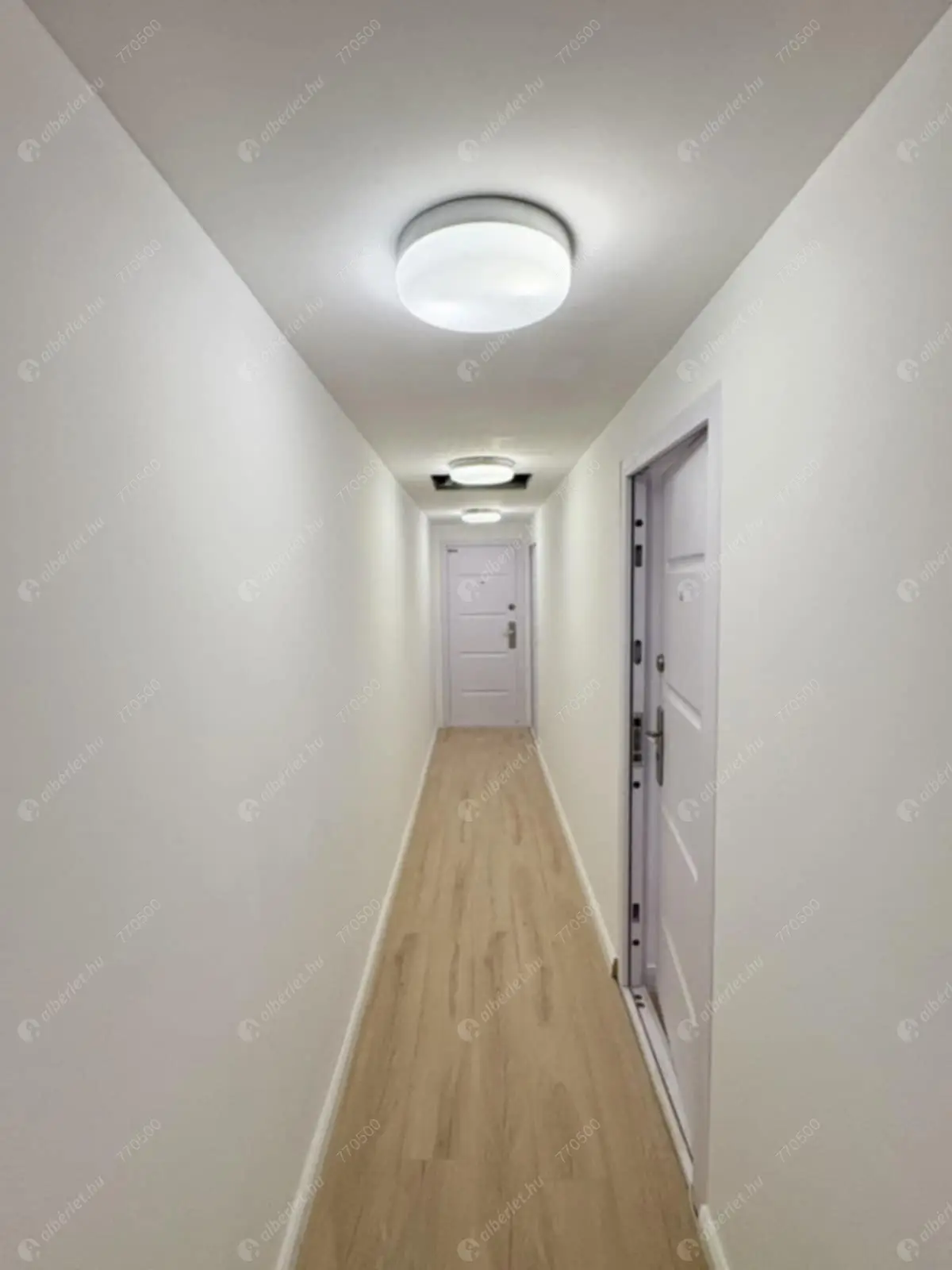 Kiadó albérlet 215000 Ft/hó áron: Budapest, IX. kerület  Ferenc körút. Mérete: 21 nm, 1 szobás | Alberlet.hu - 6573673