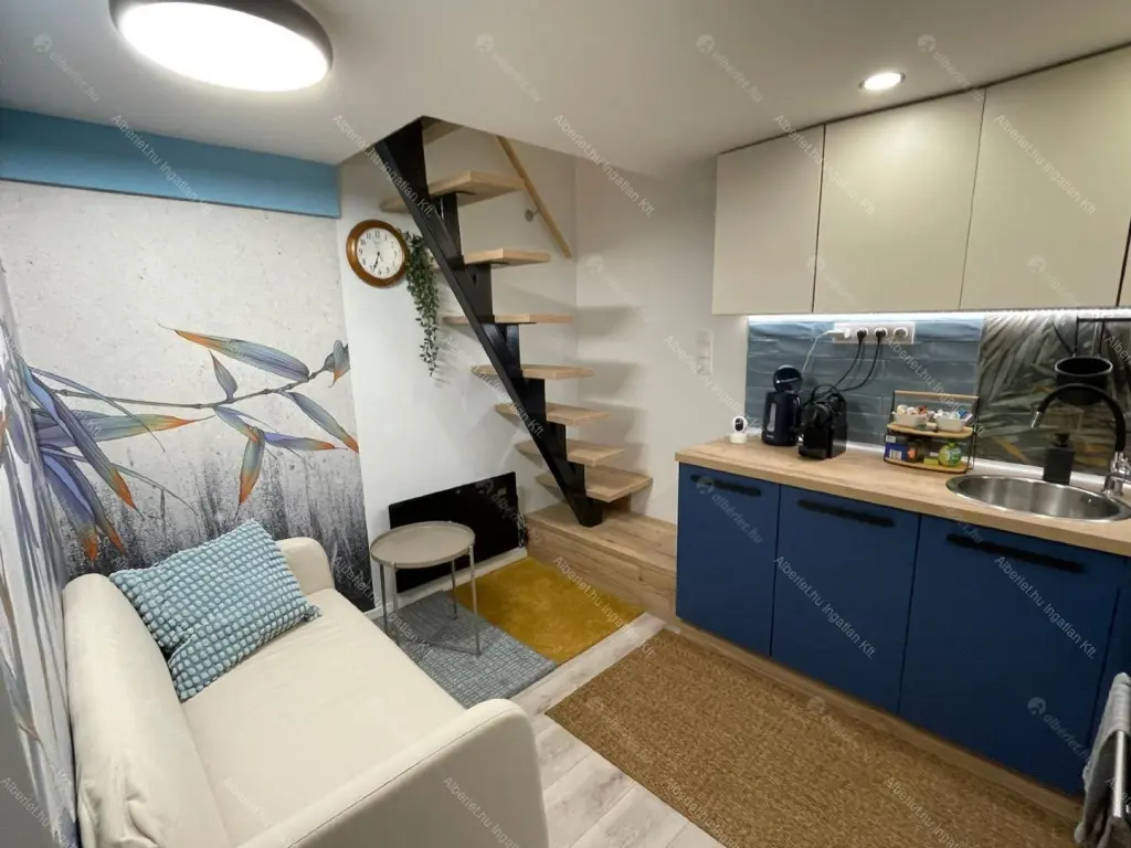 Kiadó albérlet 290000 Ft/hó áron: Budapest, IX. kerület  Ferenc körút. Mérete: 32 nm, 2 szobás | Alberlet.hu - 6671649