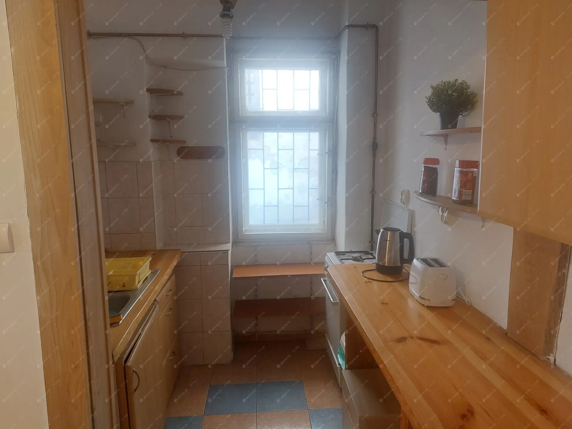 Kiadó albérlet 190000 Ft/hó áron: Budapest, IX. kerület  Ferenc körút. Mérete: 43 nm, 1 szobás | Alberlet.hu - 6597266