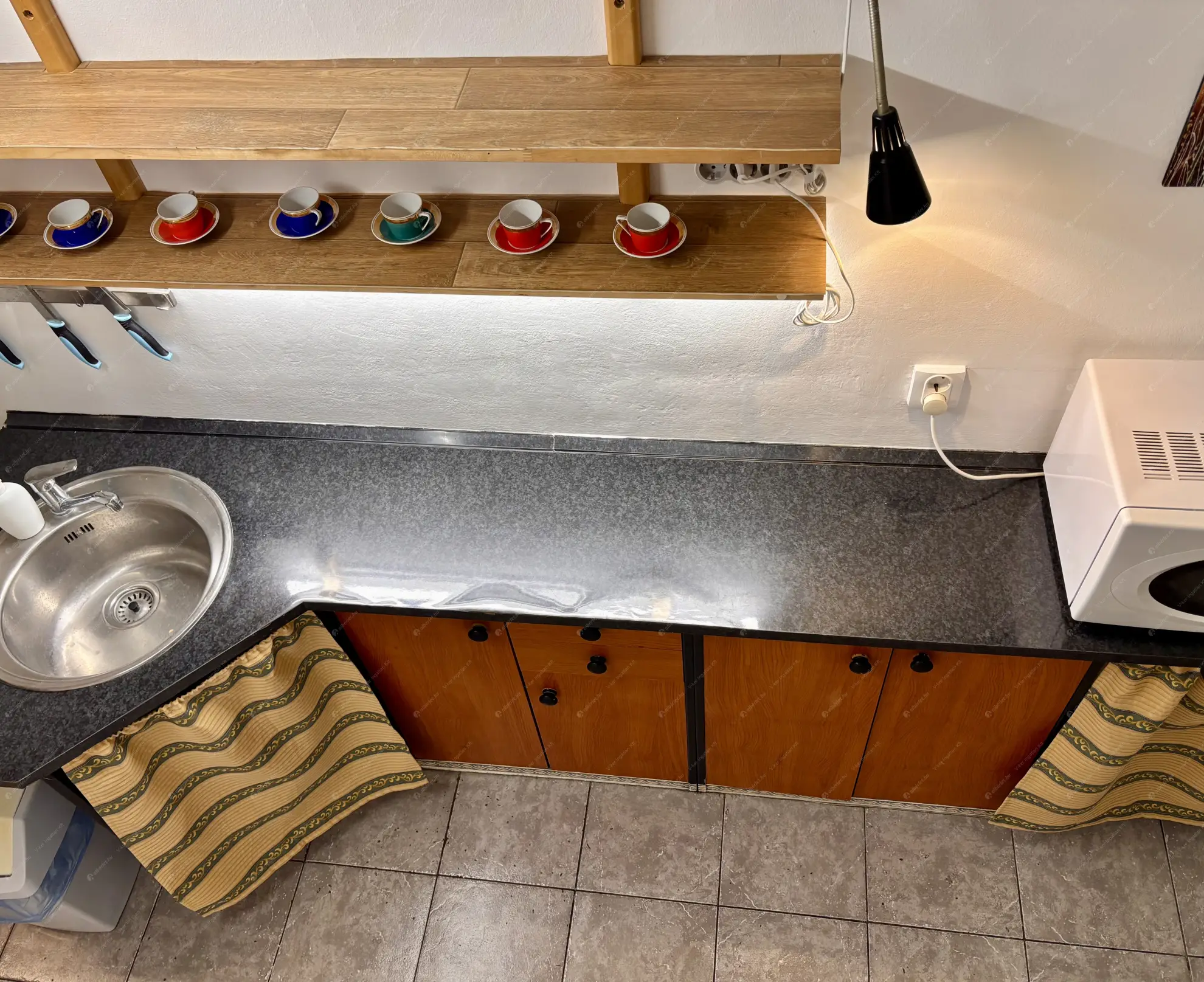 Kiadó albérlet 220000 Ft/hó áron: Budapest, IX. kerület  Ferenc körút. Mérete: 54 nm, 1 szobás | Alberlet.hu - 6583302