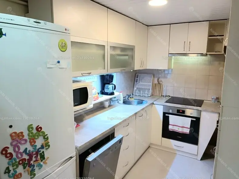 Kiadó albérlet 240000 Ft/hó áron: Budapest, IX. kerület  Ferenc körút. Mérete: 60 nm, 2 szobás | Alberlet.hu - 6644098