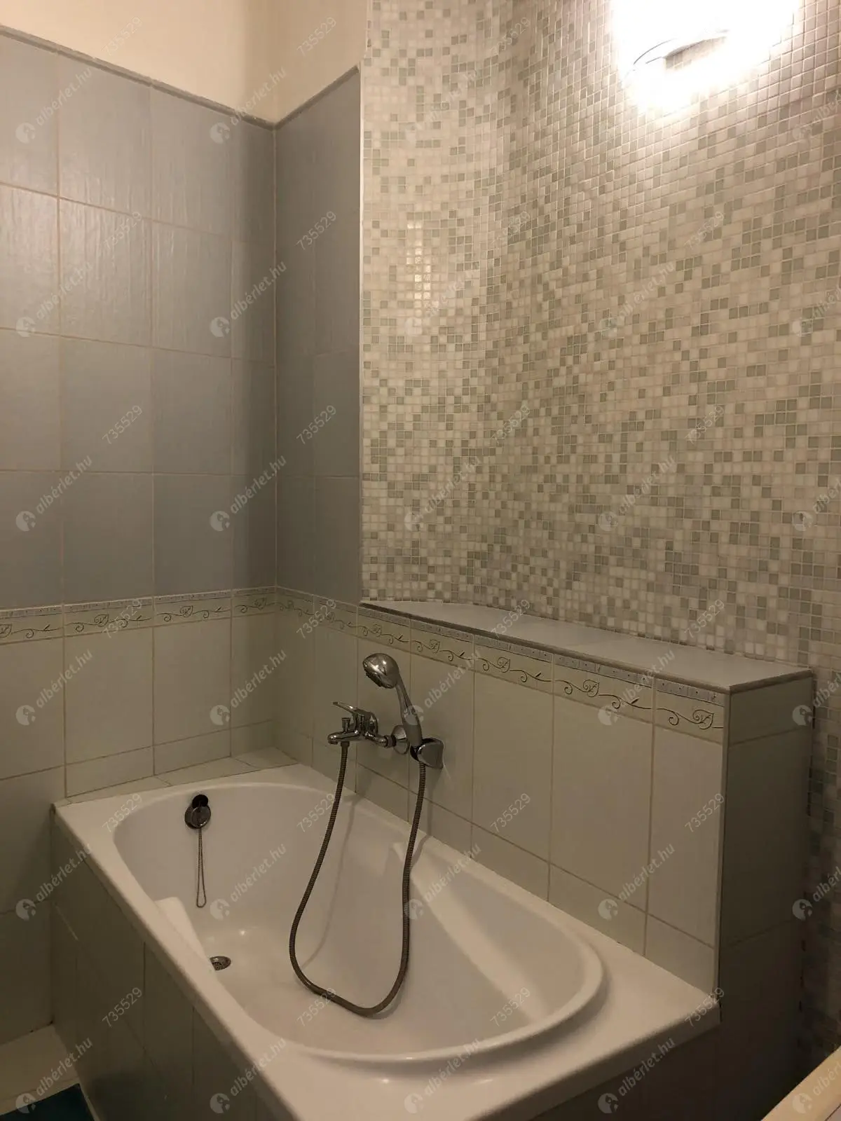 Kiadó albérlet 85000 Ft/hó áron: Budapest, IX. kerület  Ferenc körút. Mérete: 98 nm, 3 szobás | Alberlet.hu - 6089977