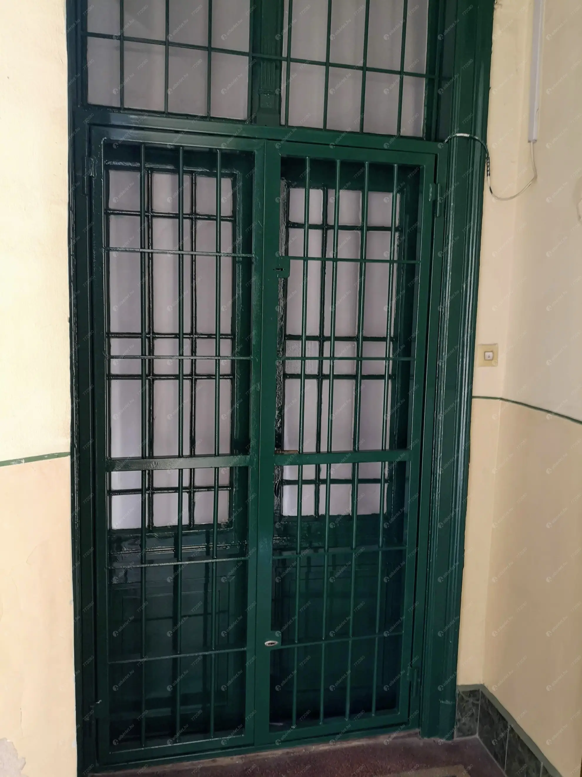 Kiadó albérlet 55000 Ft/hó áron: Budapest, IX. kerület  Ferenc Krt . Mérete: 65 nm, 3 szobás | Alberlet.hu - 6603260