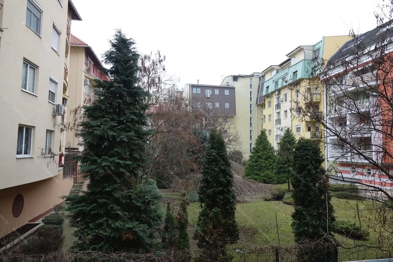 Kiadó albérlet 240000 Ft/hó áron: Budapest, IX. kerület  Ferenc tér. Mérete: 40 nm, 1 szobás | Alberlet.hu - 6653089