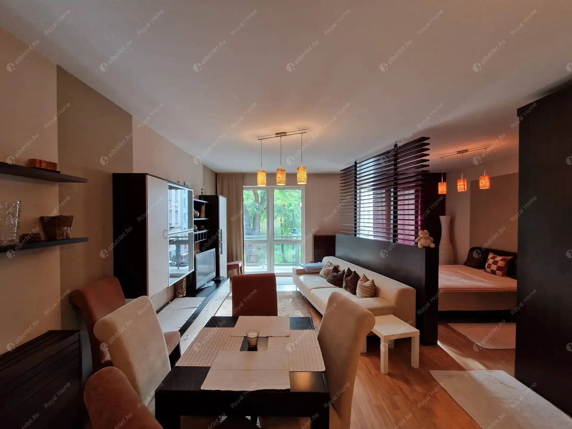 Kiadó albérlet 280000 Ft/hó áron: Budapest, IX. kerület  Ferenc tér. Mérete: 44 nm, 1 szobás | Alberlet.hu - 5776617