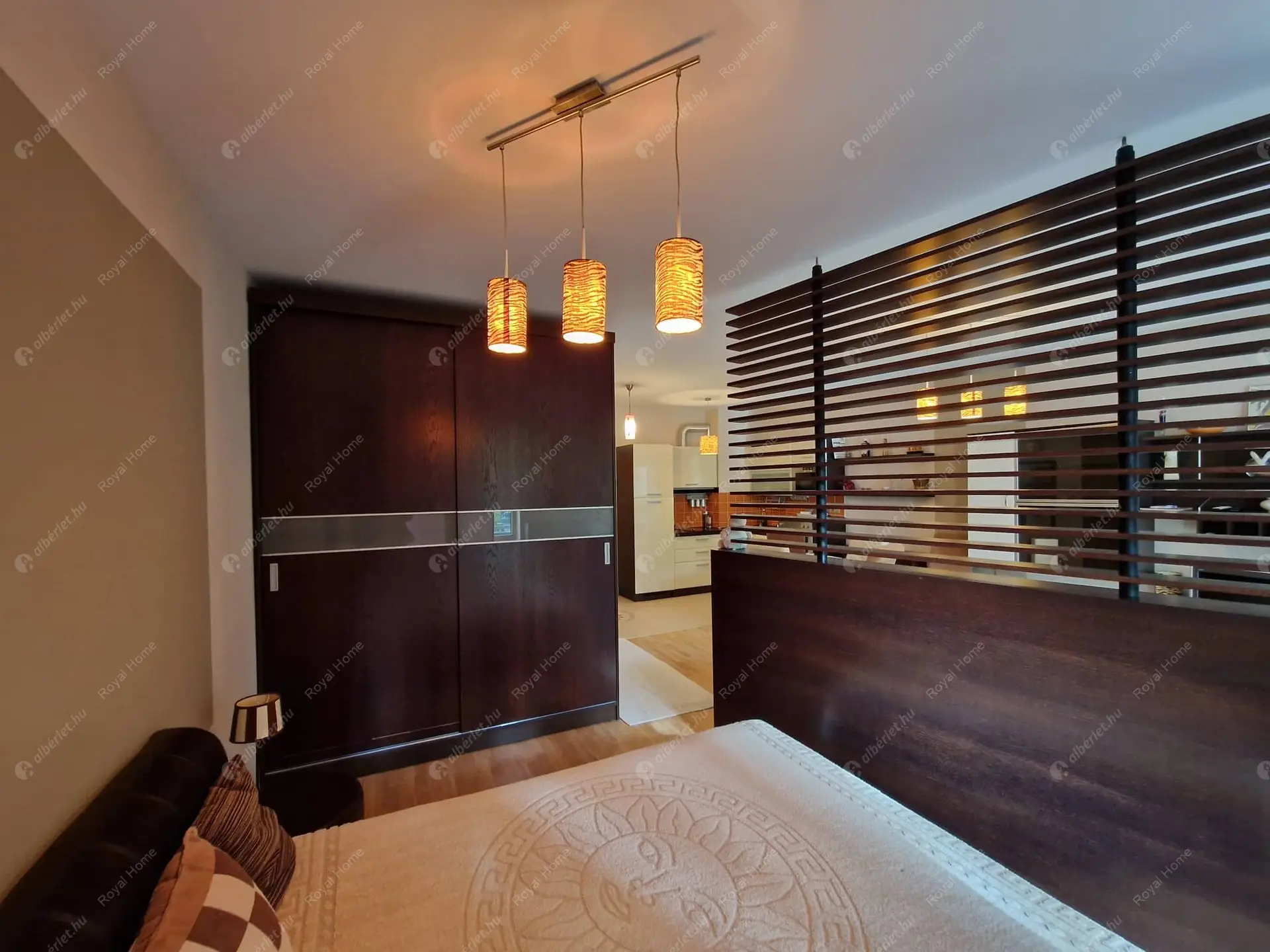 Kiadó albérlet 280000 Ft/hó áron: Budapest, IX. kerület  Ferenc tér. Mérete: 44 nm, 1 szobás | Alberlet.hu - 5776626