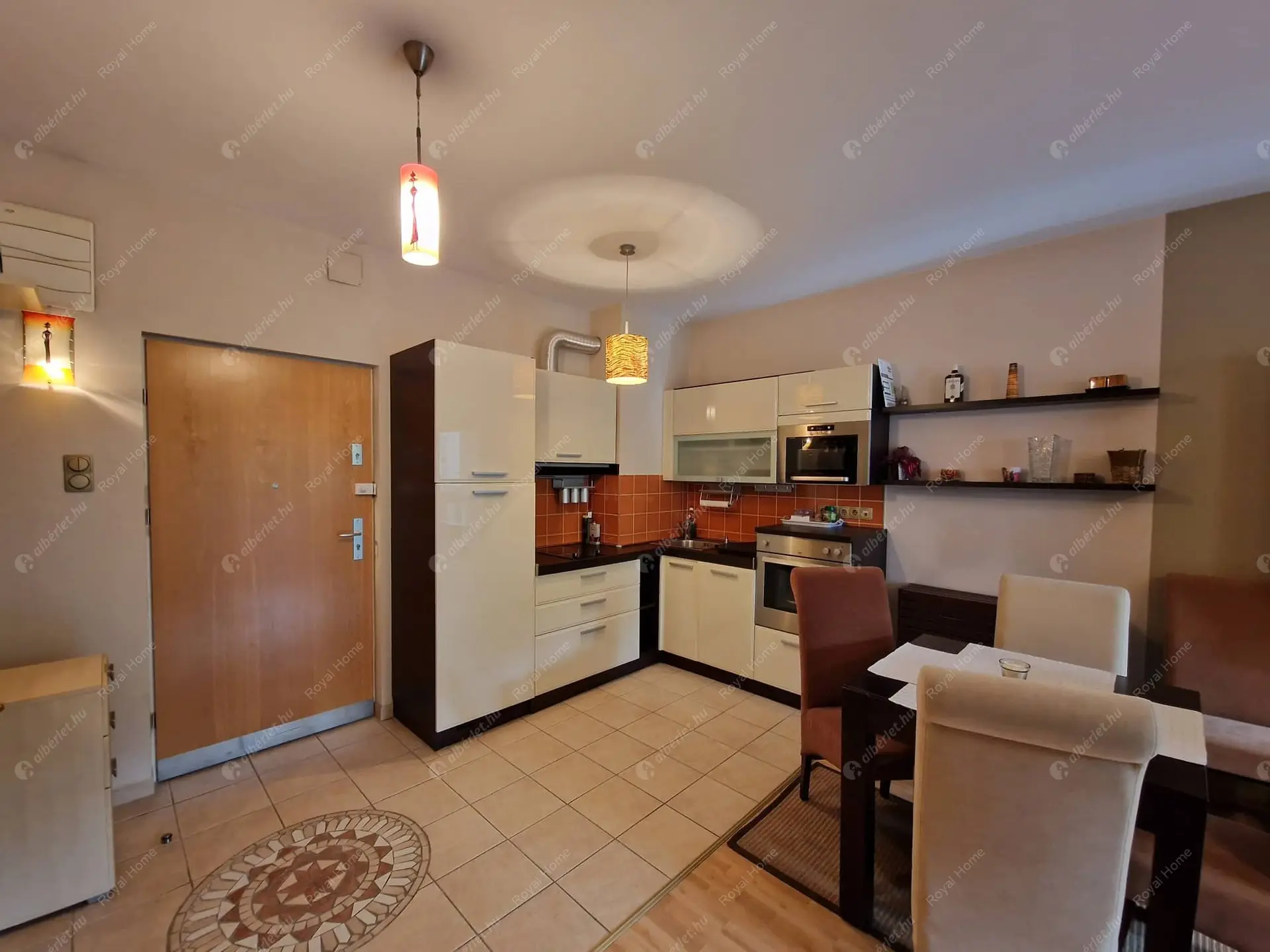 Kiadó albérlet 280000 Ft/hó áron: Budapest, IX. kerület  Ferenc tér. Mérete: 44 nm, 1 szobás | Alberlet.hu - 5776628