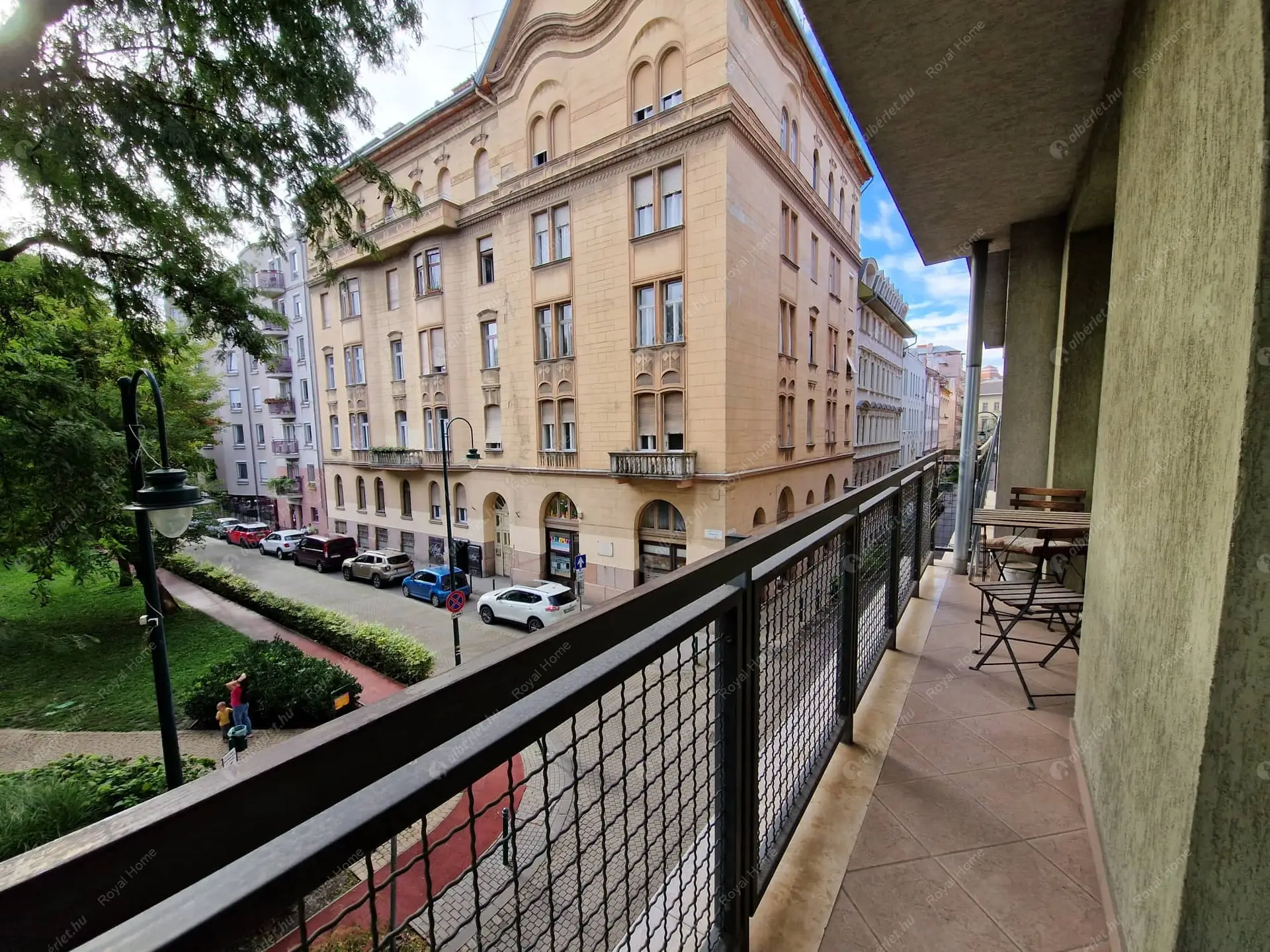 Kiadó albérlet 280000 Ft/hó áron: Budapest, IX. kerület  Ferenc tér. Mérete: 44 nm, 1 szobás | Alberlet.hu - 5776629