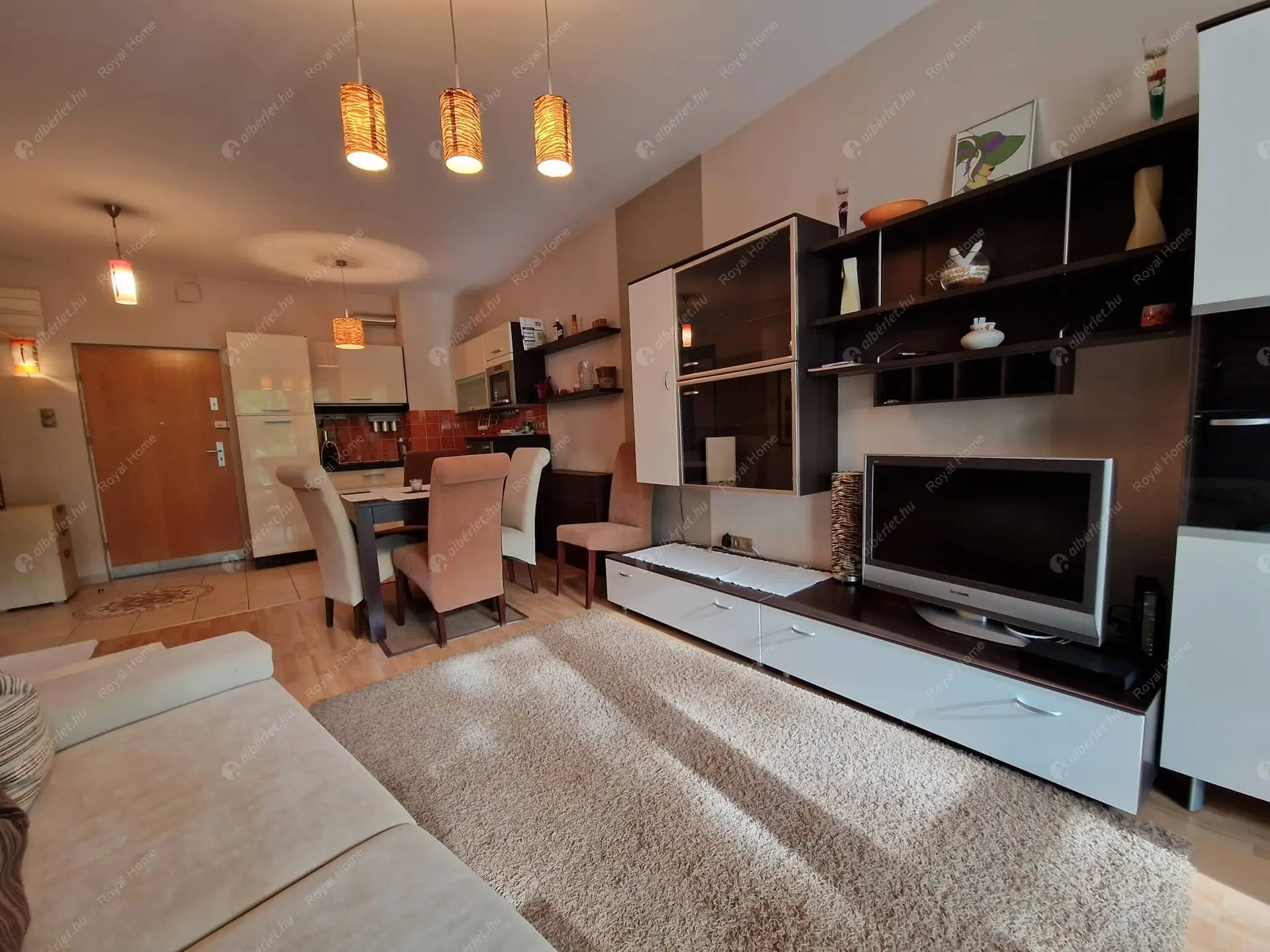 Kiadó albérlet 280000 Ft/hó áron: Budapest, IX. kerület  Ferenc tér. Mérete: 44 nm, 1 szobás | Alberlet.hu - 5776645