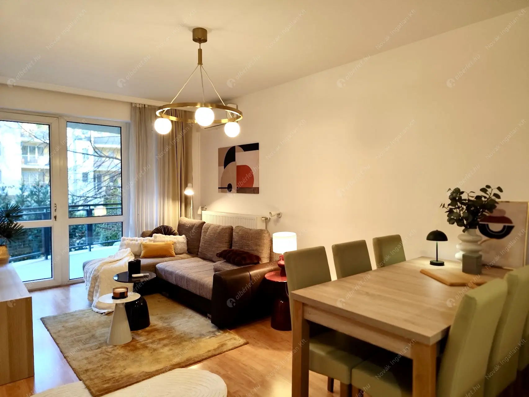 Kiadó albérlet 300000 Ft/hó áron: Budapest, IX. kerület  Ferenc tér. Mérete: 44 nm, 2 szobás | Alberlet.hu - 6585548