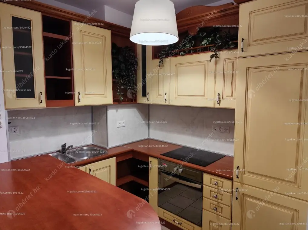 Kiadó albérlet 290000 Ft/hó áron: Budapest, IX. kerület  Ferenc tér. Mérete: 44 nm, 2 szobás | Alberlet.hu - 6626808