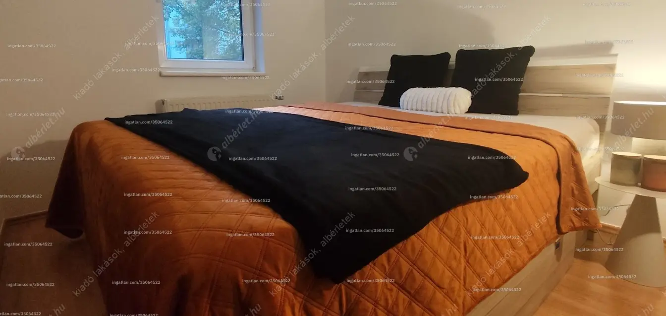 Kiadó albérlet 290000 Ft/hó áron: Budapest, IX. kerület  Ferenc tér. Mérete: 44 nm, 2 szobás | Alberlet.hu - 6626812