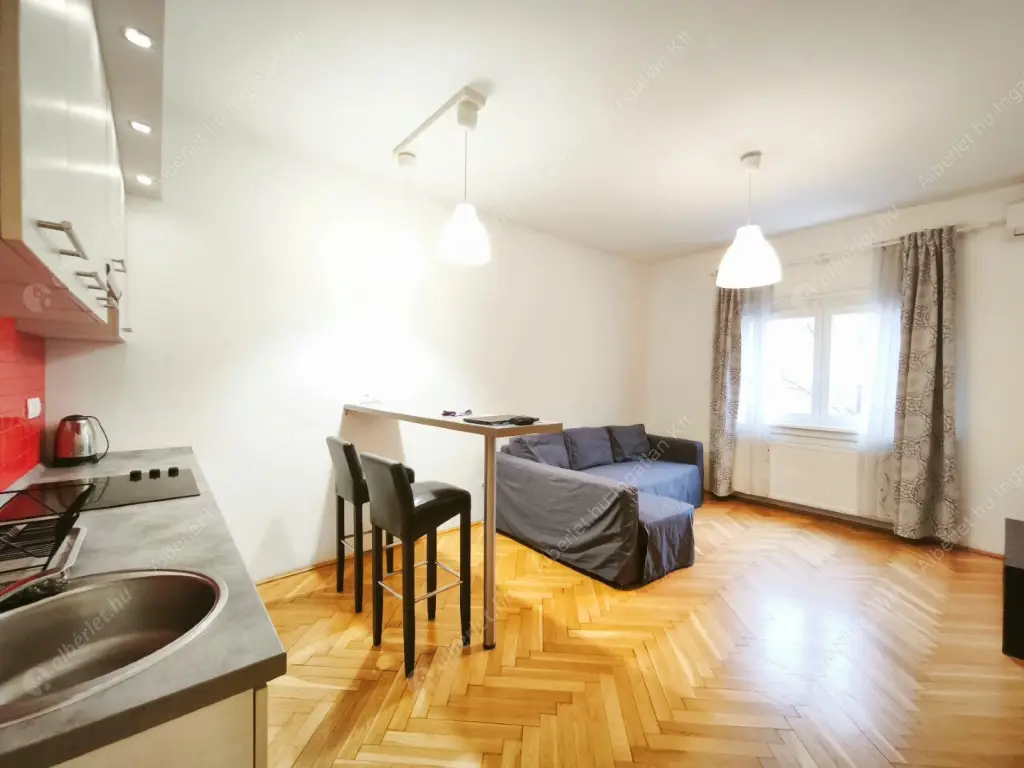 Kiadó albérlet 260000 Ft/hó áron: Budapest, IX. kerület  Gálya utca. Mérete: 45 nm, 2 szobás | Alberlet.hu - 6637180